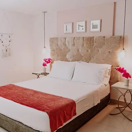 Aposentos De San Pedro Hotel