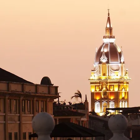 Hotel Aposentos De San Pedro 4*