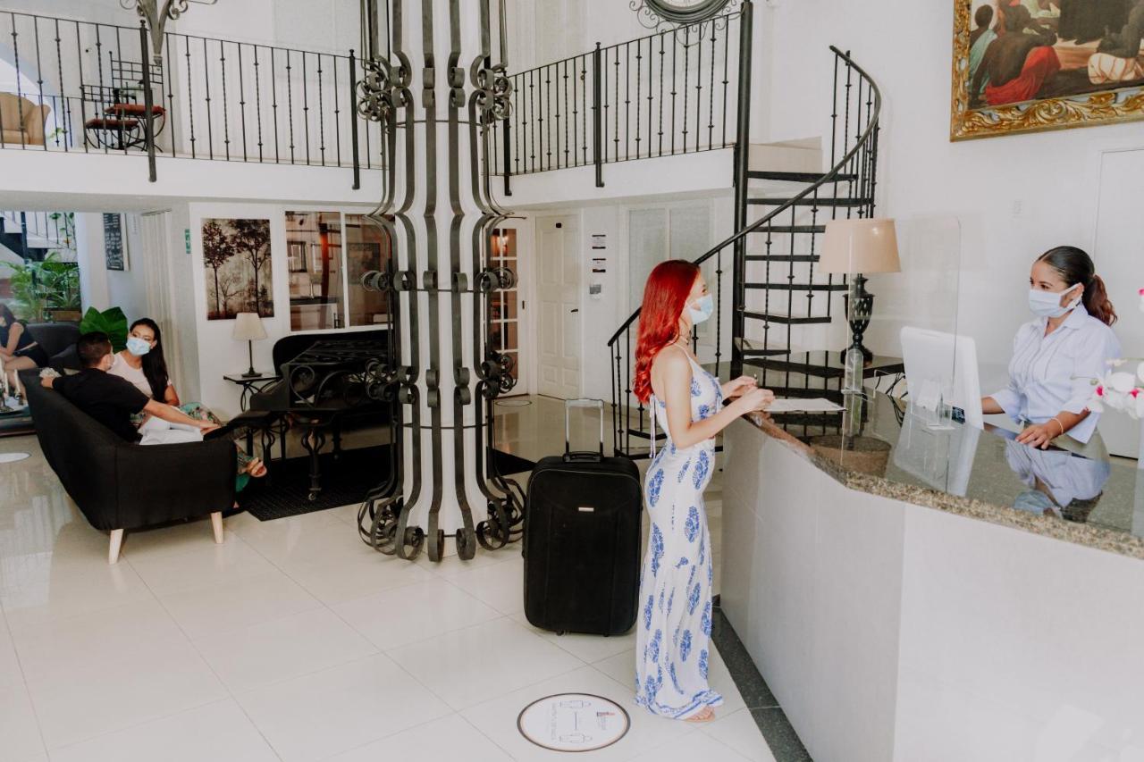 Aposentos De San Pedro 4*